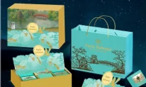 Hộp quà Trung thu Paris Gâteaux kết hợp nhiều hương vị Á - Âu