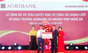 Agribank hỗ trợ Nghệ An 5 tỷ đồng khắc phục thiệt hại do bão số 10